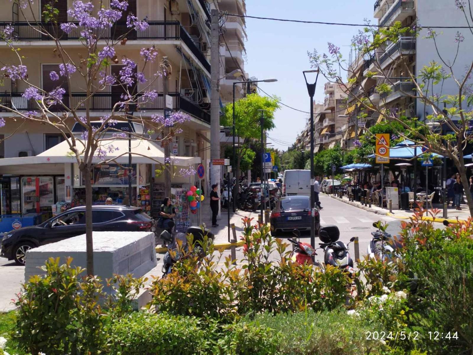On The Metro Station Of Korydallos Piraeus Exterior photo